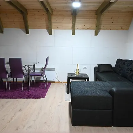 Planinska Kuca Bajkaa Dağ evi Gornje Pale